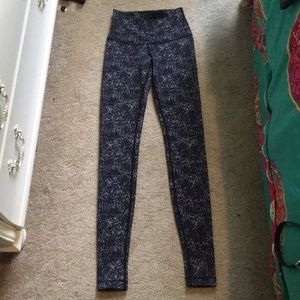 High Rise Lululemon Wunder Under Leggings